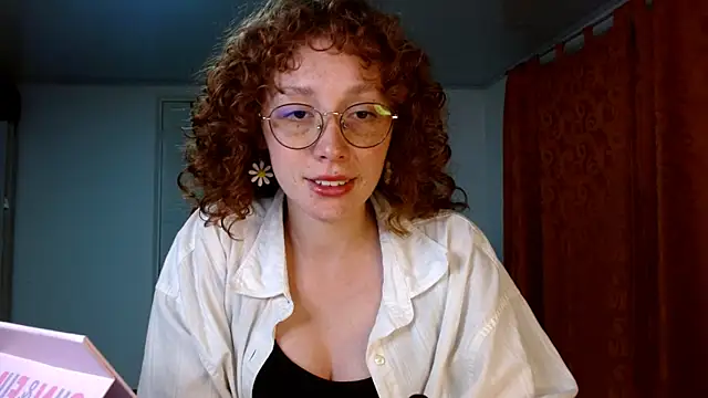 Snapshot of Myrosieposy chatting on March 23, 2026, 12:25 am Myrosieposy online show from March 23, 2026, 12:25 am