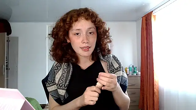 Snapshot of Myrosieposy chatting on March 31, 2026, 9:26 pm Myrosieposy online show from March 31, 2026, 9:26 pm