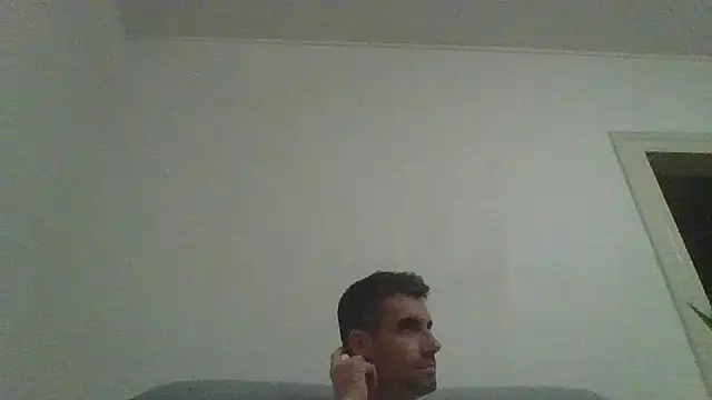 Snapshot of JulioIsHere4you chatting on October 26, 2025, 1:55 am JulioIsHere4you online show from October 26, 2025, 1:55 am