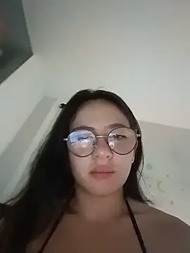 Bella Sumers online show from June 7, 2026, 3:49 pm