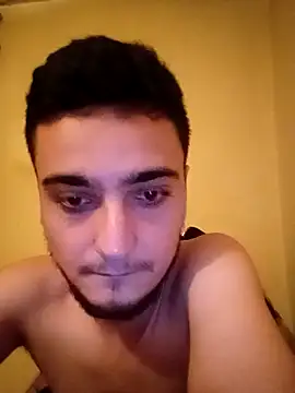 alimemmedov778 online show from September 8, 2025, 11:26 pm