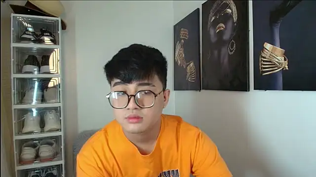 KentAivan online show from September 21, 2025, 4:52 pm