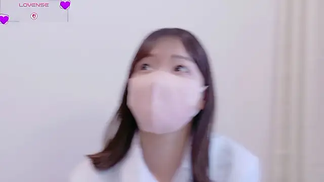 Snapshot of Mayu_o19o chatting on May 29, 2026, 1:14 am Mayu o19o online show from May 29, 2026, 1:14 am