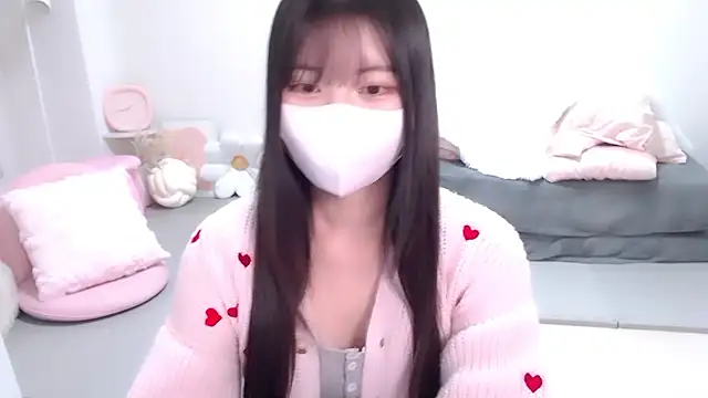 moka-neko online show from November 16, 2025, 5:18 pm