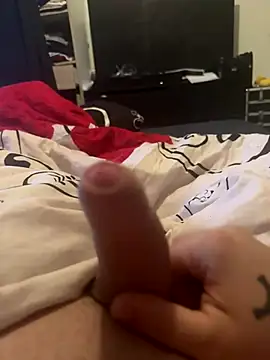 Snapshot of Badking9377 chatting on September 20, 2025, 8:04 am Badking9377 online show from September 20, 2025, 8:04 am