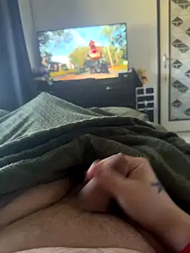 Snapshot of Badking9377 chatting on November 26, 2025, 11:33 am Badking9377 online show from November 26, 2025, 11:33 am