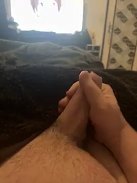 Snapshot of Badking9377 chatting on November 28, 2025, 6:32 pm Badking9377 online show from November 28, 2025, 6:32 pm