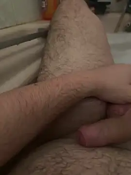 Snapshot of Badking9377 chatting on December 18, 2025, 5:30 pm Badking9377 online show from December 18, 2025, 5:30 pm