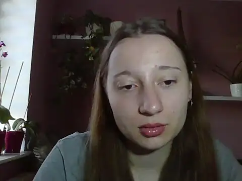 LindaPretty online show from September 15, 2025, 6:24 am