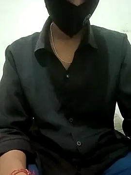 monikakoli042q online show from September 17, 2025, 6:53 pm
