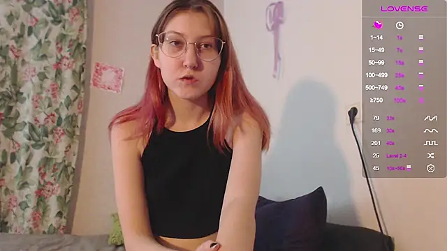 Snapshot of ohmycheryl chatting on September 20, 2025, 3:02 pm ohmycheryl online show from September 20, 2025, 3:02 pm