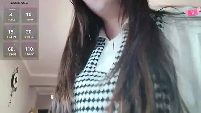 Snapshot of Diva_VVN chatting on February 28, 2026, 9:10 am Diva VVN online show from February 28, 2026, 9:10 am