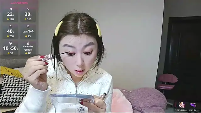 Snapshot of Diva_VVN chatting on March 11, 2026, 11:55 pm Diva VVN online show from March 11, 2026, 11:55 pm