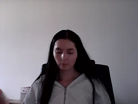 Snapshot of Fufella chatting on October 31, 2025, 11:33 am Fufella online show from October 31, 2025, 11:33 am