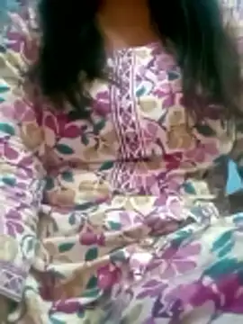 Snapshot of your_favourite_bhabhi chatting on November 1, 2025, 3:52 am your favourite bhabhi online show from November 1, 2025, 3:52 am