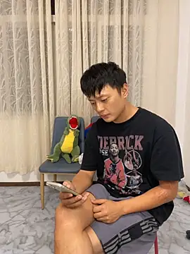 Snapshot of Acuteman chatting on October 13, 2025, 4:40 pm Acuteman online show from October 13, 2025, 4:40 pm