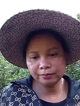 Snapshot of -Kitty-92 chatting on October 10, 2025, 9:30 am -Kitty-92 online show from October 10, 2025, 9:30 am