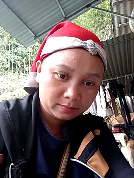 Snapshot of -Kitty-92 chatting on October 20, 2025, 1:50 am -Kitty-92 online show from October 20, 2025, 1:50 am