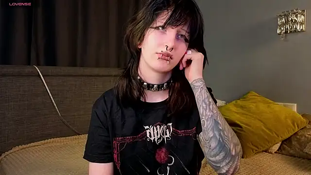 KandraCruser online show from December 2, 2025, 8:04 pm