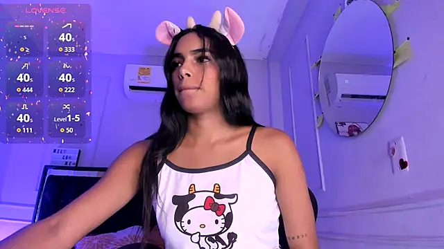 Snapshot of Catalleya_flower chatting on September 28, 2025, 7:52 pm Catalleya flower online show from September 28, 2025, 7:52 pm