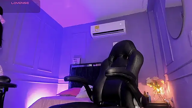 Snapshot of Catalleya_flower chatting on March 22, 2026, 7:39 pm Catalleya flower online show from March 22, 2026, 7:39 pm