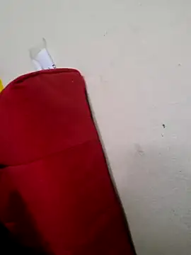 Snapshot of Monse--145 chatting on October 24, 2025, 9:22 pm Monse--145 online show from October 24, 2025, 9:22 pm