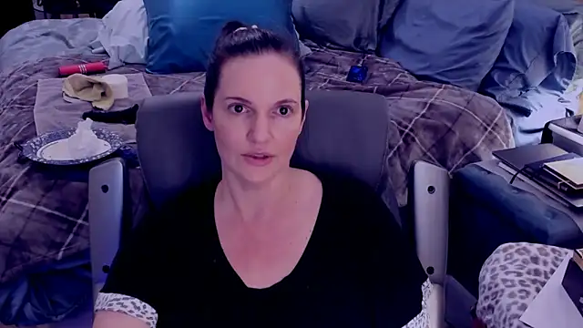ninajaymes online show from December 7, 2024, 4:09 am
