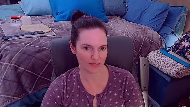 Snapshot of ninajaymes chatting on October 17, 2025, 9:28 pm ninajaymes online show from October 17, 2025, 9:28 pm