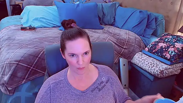 ninajaymes online show from February 9, 2026, 8:57 pm