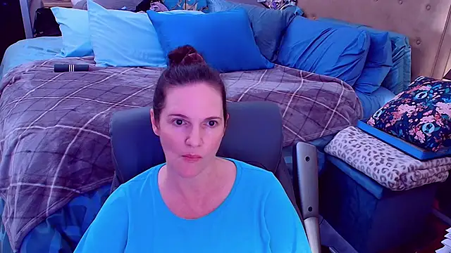 ninajaymes online show from February 17, 2026, 11:55 pm