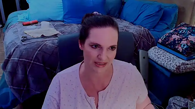 ninajaymes online show from June 11, 2026, 3:15 am