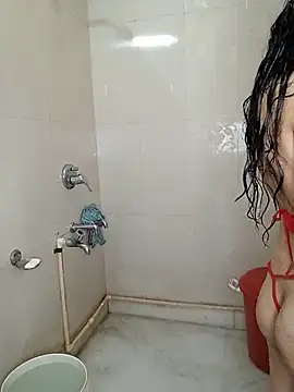 miss raavy online show from July 26, 2026, 9:38 am