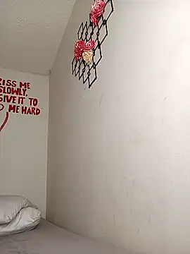 MilaFyre online show from January 9, 2026, 2:03 am