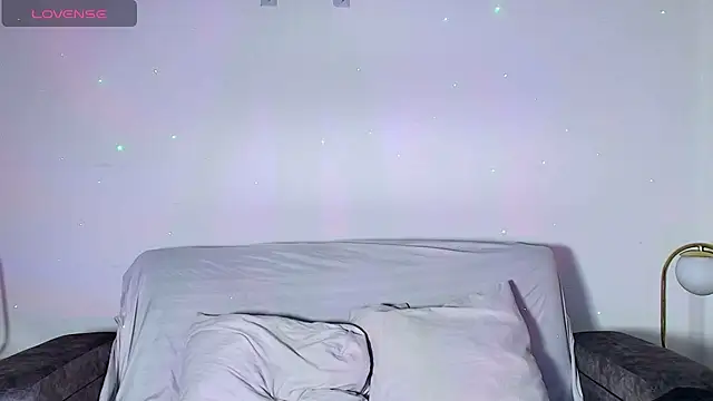 Dulce Bella  online show from October 10, 2025, 8:19 pm