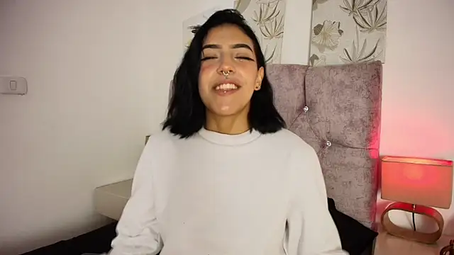 Dulce Bella  online show from February 26, 2026, 3:38 am