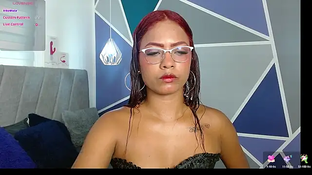 Chloe Brown3 online show from October 11, 2025, 6:06 pm