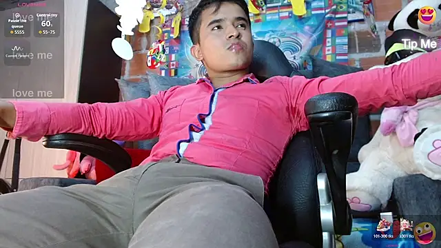 DayroDuran online show from June 21, 2026, 7:05 pm