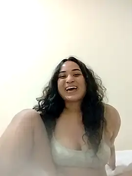 Snapshot of SoakedUpKitty- chatting on December 3, 2025, 11:36 pm SoakedUpKitty- online show from December 3, 2025, 11:36 pm