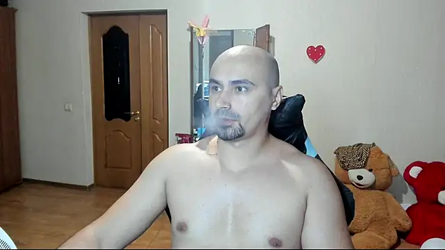 Snapshot of Gri_SH chatting on September 26, 2025, 8:13 pm Gri SH online show from September 26, 2025, 8:13 pm