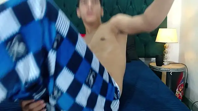 Ariatnaanddilan online show from December 19, 2025, 9:55 pm