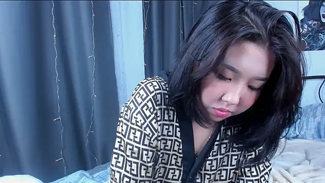 Snapshot of cutieskygirl_ chatting on September 13, 2025, 5:57 pm cutieskygirl  online show from September 13, 2025, 5:57 pm