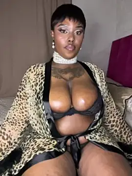 QUEEN NOBUHLE 777 online show from May 1, 2026, 12:26 am