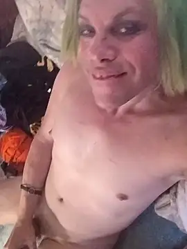 Snapshot of Rogue369 chatting on October 20, 2025, 9:48 pm Rogue369 online show from October 20, 2025, 9:48 pm