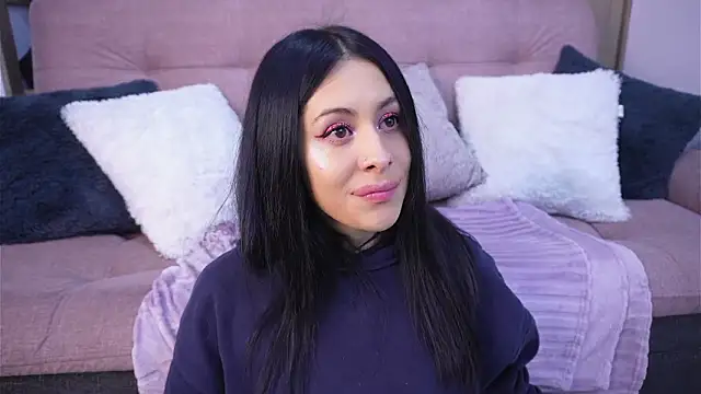 Snapshot of SophiieCumsx chatting on February 14, 2026, 5:04 am SophiieCumsx online show from February 14, 2026, 5:04 am