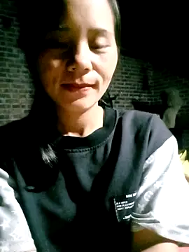 Snapshot of Suni2345 chatting on October 11, 2025, 10:30 pm Suni2345 online show from October 11, 2025, 10:30 pm