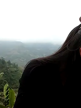 Snapshot of Suni2345 chatting on October 31, 2025, 1:50 am Suni2345 online show from October 31, 2025, 1:50 am