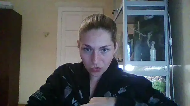sweetie sun online show from September 10, 2025, 6:41 pm