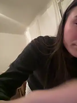 Snapshot of SophiiaStarr chatting on February 21, 2026, 8:43 pm SophiiaStarr online show from February 21, 2026, 8:43 pm