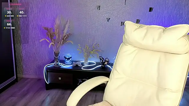 NikkiiStill online show from November 29, 2025, 3:09 am