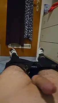 Snapshot of LAB_Secret chatting on October 31, 2025, 5:36 pm LAB Secret online show from October 31, 2025, 5:36 pm